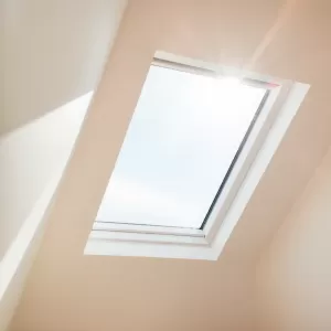 Jak myć okna dachowe VELUX
